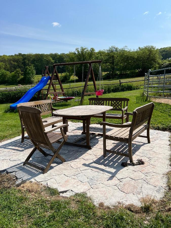 Apartman Na Ranci Pod Lovosem Velemin Extérieur photo